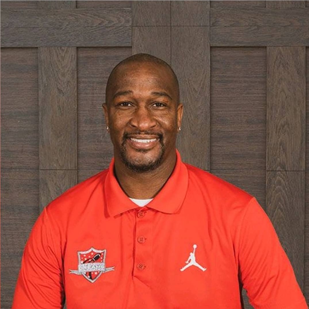 <a href="/iamnolimitlarry/">Nolimit Larry</a> is Charlotte’s favorite radio personality and brand, he uplifts our students to take 
inventory in themselves and be the best version they can be. Larry is a @jcsuniversity graduate.