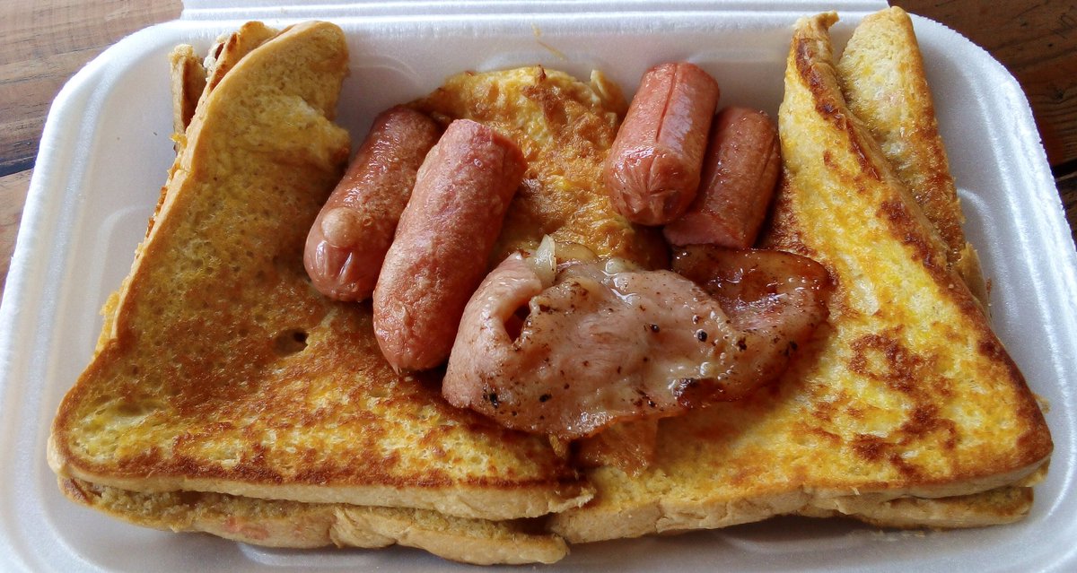 PancakeHubNG's tweet photo. Here's a Toast to Decemberπ₯ͺπ₯ A new addition to the menu.
Happy New Month Folksπ Let's keep it clean and not dettyπ
#pancakehub #pancakes #toasts #Sandwich #freshlymade #yummy #breakfast #specials #sidesonthemenu #wednesday #midweek https://t.co/uNrO9O43Hp