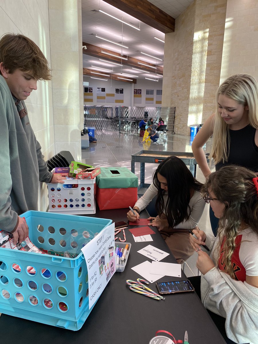 Amy Armatta tweet media