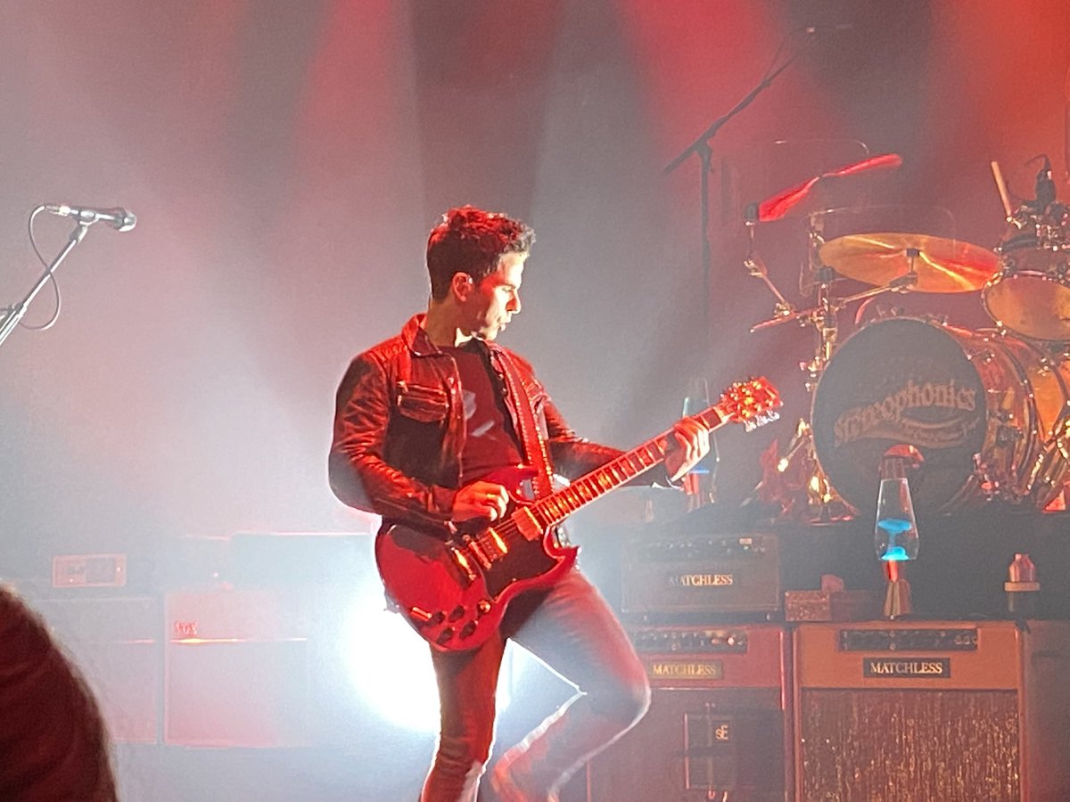 100marathons's tweet photo. What a fabulous evening @CambridgeCornEx to see the fabulous @stereophonics amazing 2 hour set, thank you so much for a wonderful gig and see you in London next year. https://t.co/pmMOxJ70jl