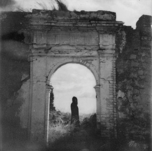 marixapanda's tweet photo. Random and amazing! #BeautifulRuins https://t.co/6DdQoIlnxu