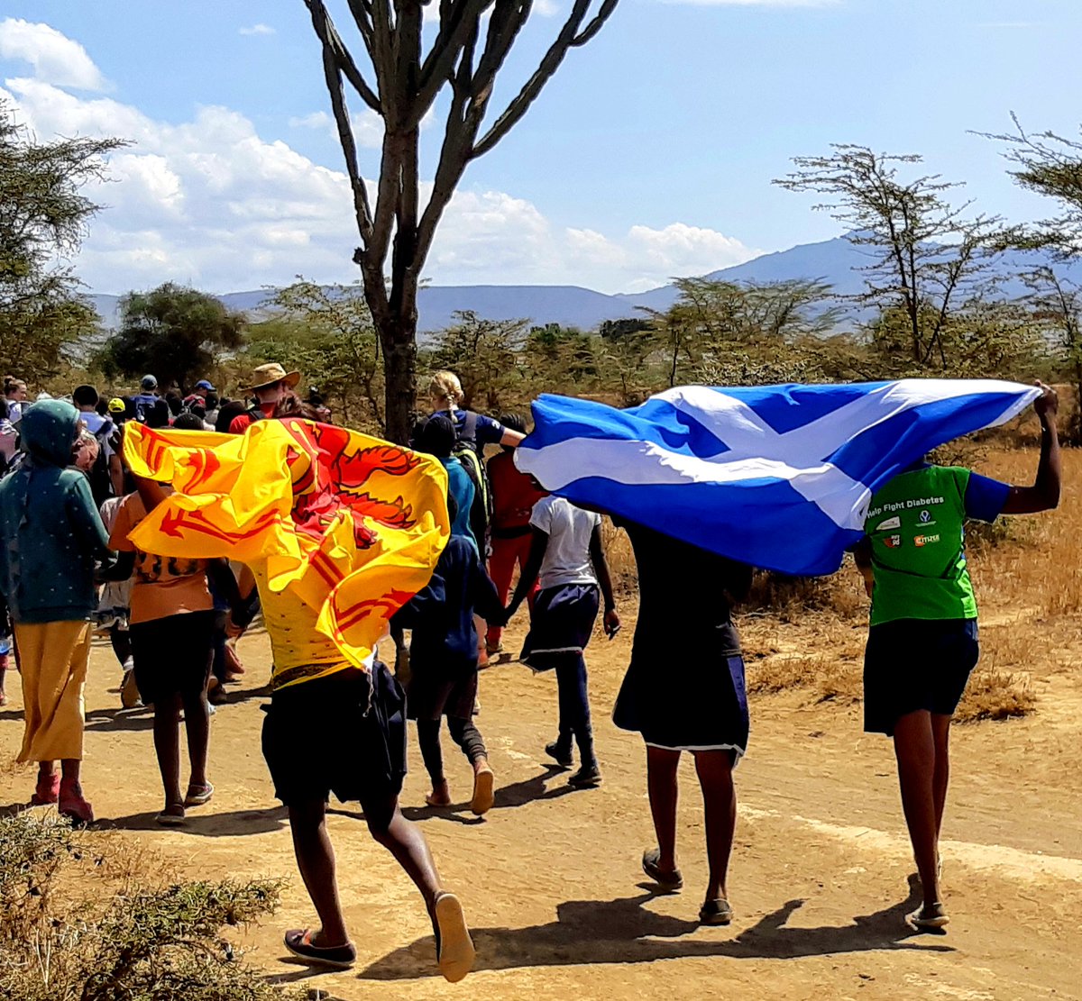 StrathKenya's tweet photo. #StAndrewsDay & we remember the wonderful young #Kenya people who form #StrathCommunity @StrathKenya @StrathallanSchl @StrathallanPrep #KiberaSlum #SoilaMaasai #EnduringRelationship #EducationForAll #EmpoweringYouth #GlobalCitizens @KenChildrenHome @SCISschools @BSAboarding π΄σ §σ ’σ ³σ £σ ΄σ Ώπ°πͺ https://t.co/mQNfE91v4O