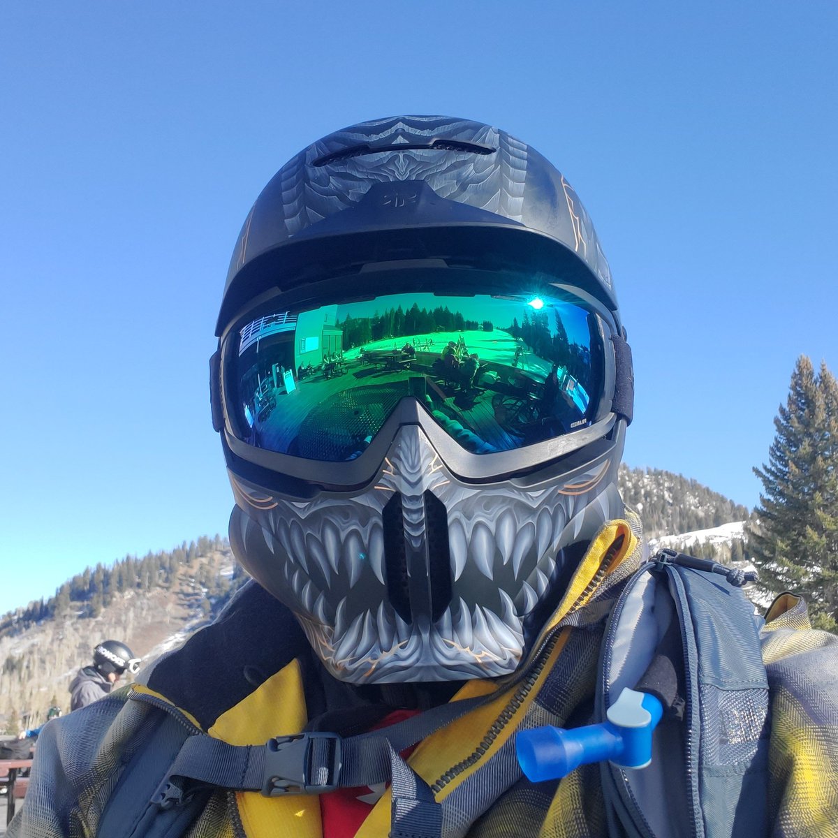 First day on slopes this season went really well. Snowboarding probably is not the best activity for my rehabilitating my broken ankle, but I just can't help it. Just like I'm not gonna stop riding my motorcycle even though it's what shattered my ankle
