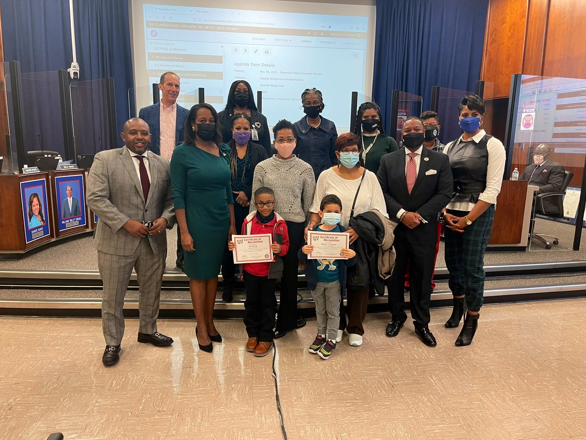 MSCSK12's tweet image. Prize winners for our Home Engagement Incentive Program were recognized @ tonight&apos;s meeting! Winners are randomly selected each week from a pool of students that watch at least 100 mins of content. Visit bit.ly/3xEMrLL to learn how your child can master literacy @ home!