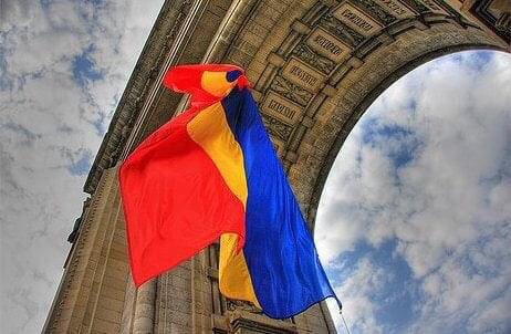 PaucaMaximus's tweet photo. La mulți ani, România!

#Romania 
#NationalDayofRomania https://t.co/c2bs4HgaIw