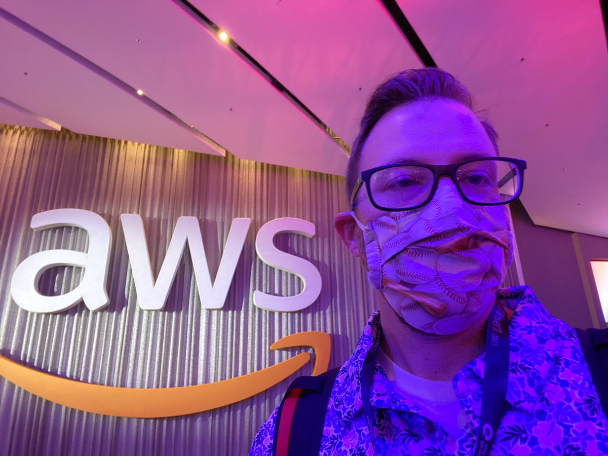 MattRobison4's tweet image. #reInvent2021