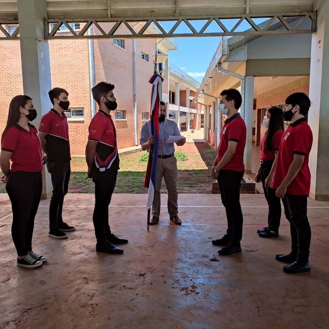 epet34's tweet photo. Acto en conmemoración del natalicio de Andrés Guacurari, traspaso de la bandera de Misiones, reconocimiento a mejores compañeros de cada curso.

Felicitaciones a los protagonistas del día! 

#andresguacurari
 #banderademisiones #EducacionTecnicaDeCalidad  #educaciontecnicapublica https://t.co/faLQNX9uA3