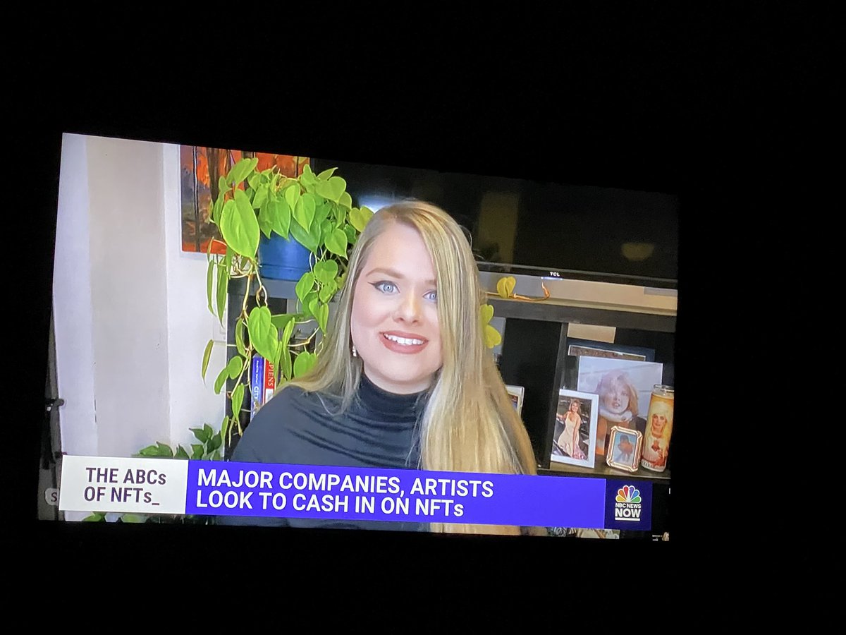 amypeniston's tweet photo. Listening to mainstream media attempt to boil down the NFT purchasing process. 😂 https://t.co/sG7tSD0om0