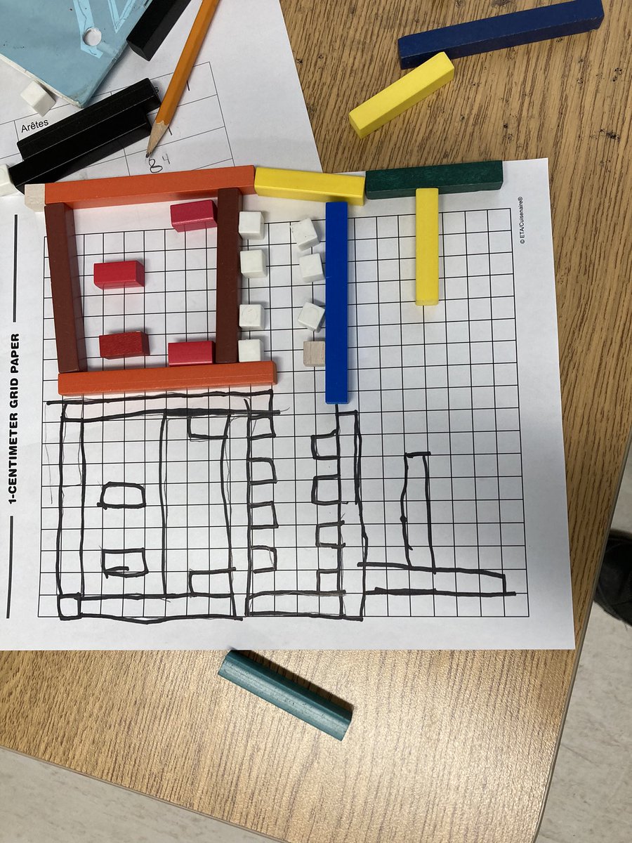 oakleybarrie's tweet photo. Grade 3/4 shared their geometry learning today. Grade 3s built 1/2 a monster using cuisenaire rods and then shared it with a partner to make the other half following symmetry. How creative! https://t.co/DKu2s0mFUV