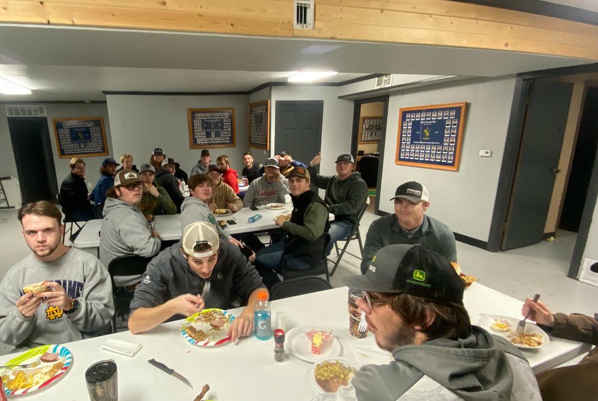 With Thanksgiving break officially over with we are headed back into finals week. Study hard and good luck to everyone!
.
.
.
#makingbettermen #oabaab #thanksgiving21 #finalsweek