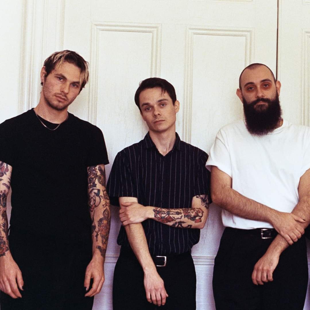 WYMHM's tweet photo. Safe In My Arms by @wearejoys #nowplaying #newmusic on @KXFM_ #HamiltonOntario #Canada https://t.co/n7AwSJpIBr