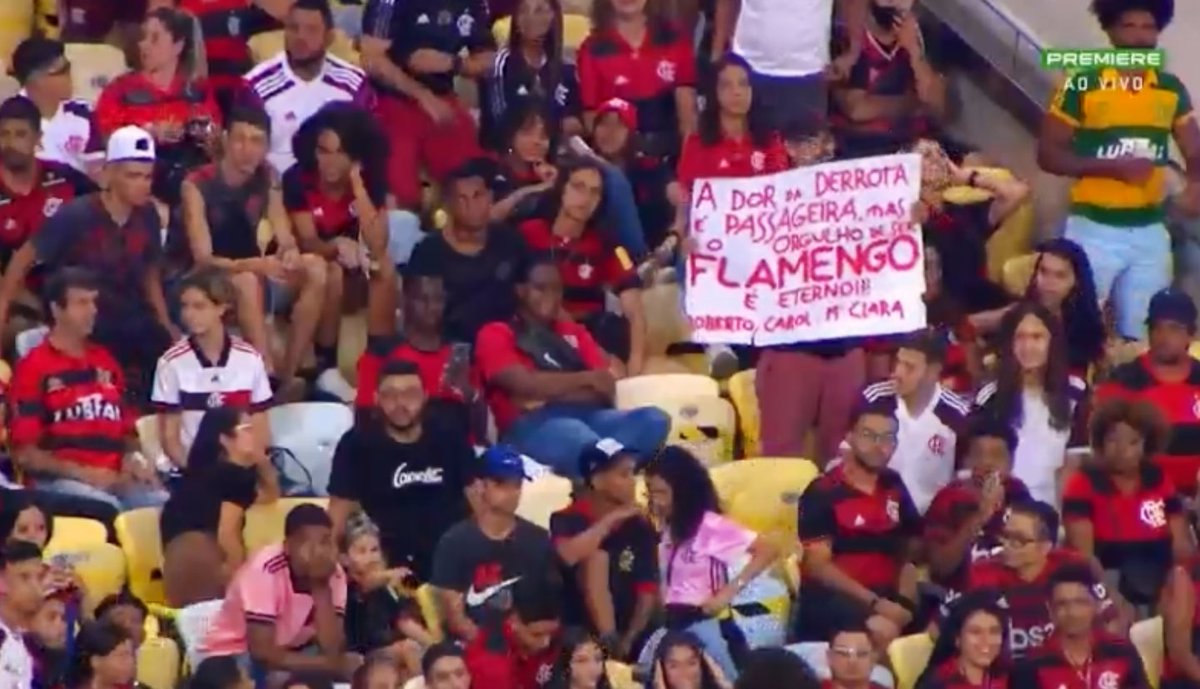 joaodoresenha's tweet photo. “A dor da derrota é passageira, mas o orgulho de ser Flamengo é eterno” https://t.co/TFZorim4f0