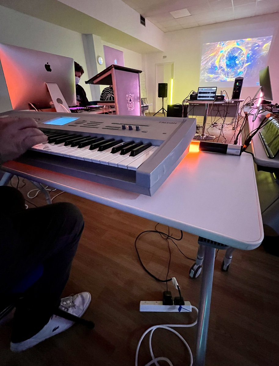 Graham Campbell tweet media