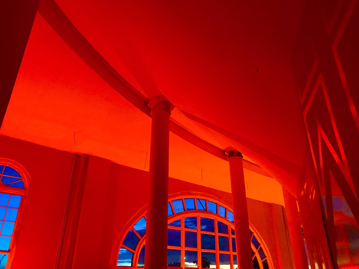nadirox's tweet photo. Duppy try offa mi tiddeh but mi stand firm pan di staircase. Always a joy to visit my old friend. ❤️ #theatrewillneverdie #wewilltakeittothestreetsifwehaveto #myheartwilllighttheworld #techdivaja #WorldAIDSDay2021 https://t.co/9LijGjmjGL