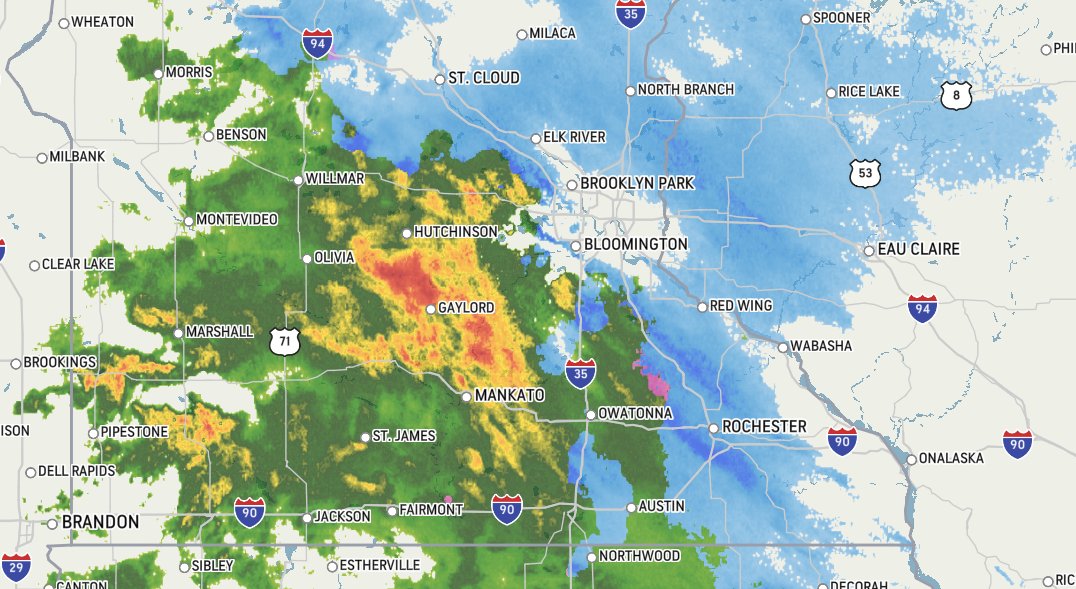An Alberta clipper is diving across the Minnesota area late Tuesday night into early Wednesday morning, bringing snow and heavy rain: https://t.co/7y9hZIPJWs https://t.co/HYqc1JeFIH