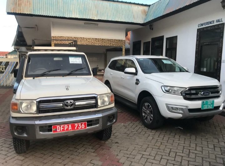 Uni_Auction's tweet photo. Mnada mkubwa wa magari 14, 

- Toyota Landcruiser Hardtop sita (6), 
- Nissan Patrol S/Wagon tano (5),
- Toyota Landcruiser GX (1),
- Ford Everest S/Wagon (1),
- TATA 3.5 Tons (1) https://t.co/9qpkCYqpKU