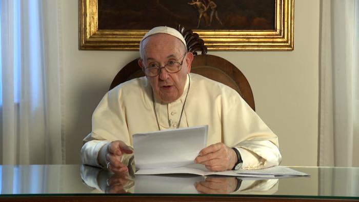 Missed it? Worst poverty is lack of faith, no meaning in life, pope says dlvr.it/SDWMsR
