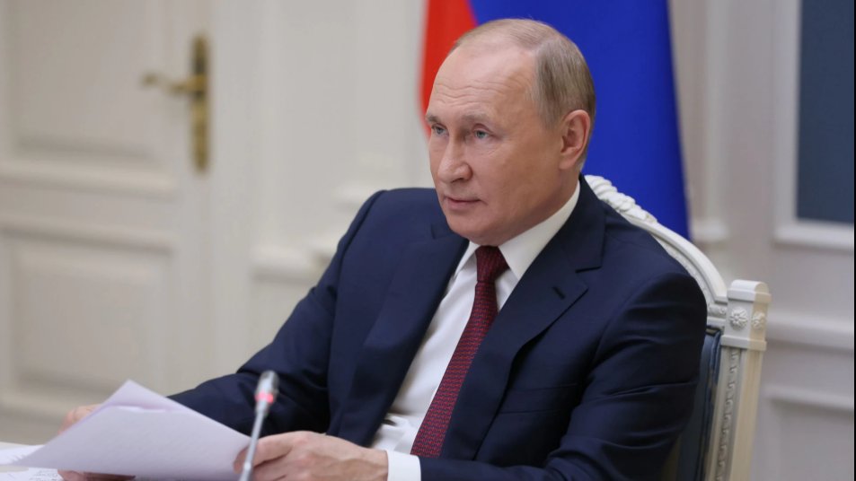 CGTNRadio's tweet photo. #Russia enjoys unprecedentedly high level of interstate relations with #China...We are satisfied with the level of our relations, they can be even deeper, more meaningful &amp; lead to a positive effect, both for the people of China &amp; Russia: President Vladimir #Putin.
#RussiaCalling https://t.co/lyMGMlDW1W