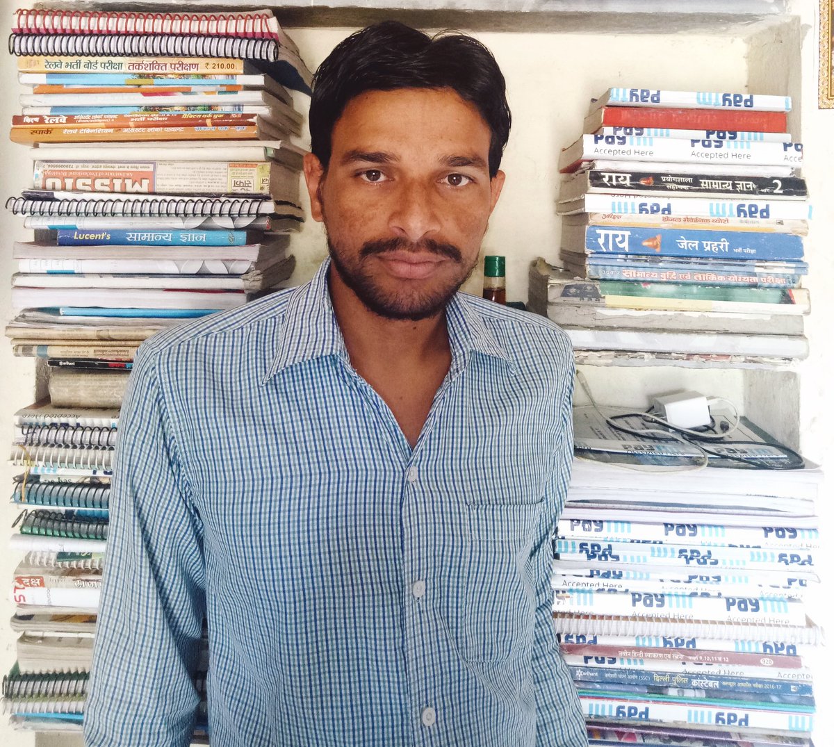 Hansraj_Meena1's tweet image. Students are suffering because of the Railway Exam, for which they filled form in 2019 (almost 3 years back).
Does it take 33 months to conduct one exam!?
@Hansraj_Meena1
 #JusticeForRailwayStudents
#JusticeForRailwayStudents