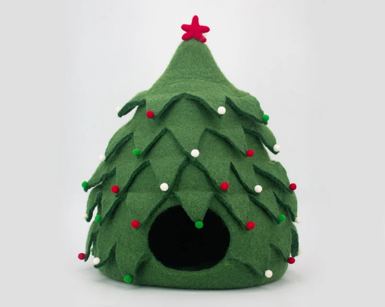 feltnyarn's tweet photo. This Holiday, bring your furball its own little Christmas Tree!๐
Christmas Tree and a Cat Cave for your little baby!๐
https://t.co/FE7rkcJ1lr
.
.
#feltandyarn #catcave #feltsupplier #CatsOfTwitter https://t.co/nvIktiZHo4