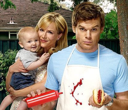 JulieBenzFanS's tweet photo. In the most recent episode of #dexternewblood  we see Harrison looking at a picture of his Mom Rita ( @juliebenz ) it would have made sense for @sho_dexter to have brought Rita in as the dark passenger for her son! #bringbackrita https://t.co/XVbe7sgEyp