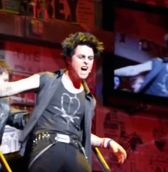 Mike-rophone (@AndIm_Mike) | Twitter