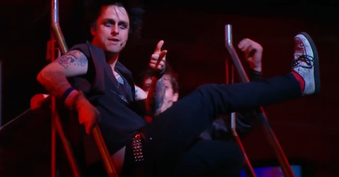 Mike-rophone (@AndIm_Mike) | Twitter