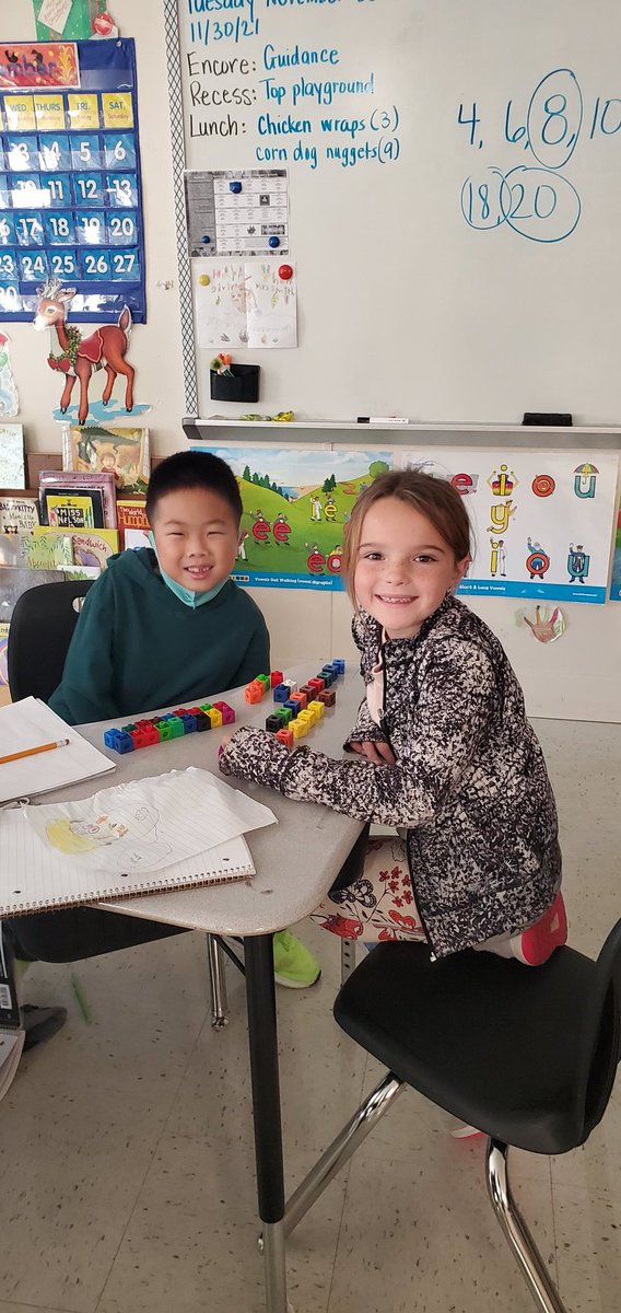 JSmith_WHES's tweet photo. Making arrays with unifix cubes is tons of fun (and rows and columns)!! #groWhere https://t.co/Bge7Kl8HPz