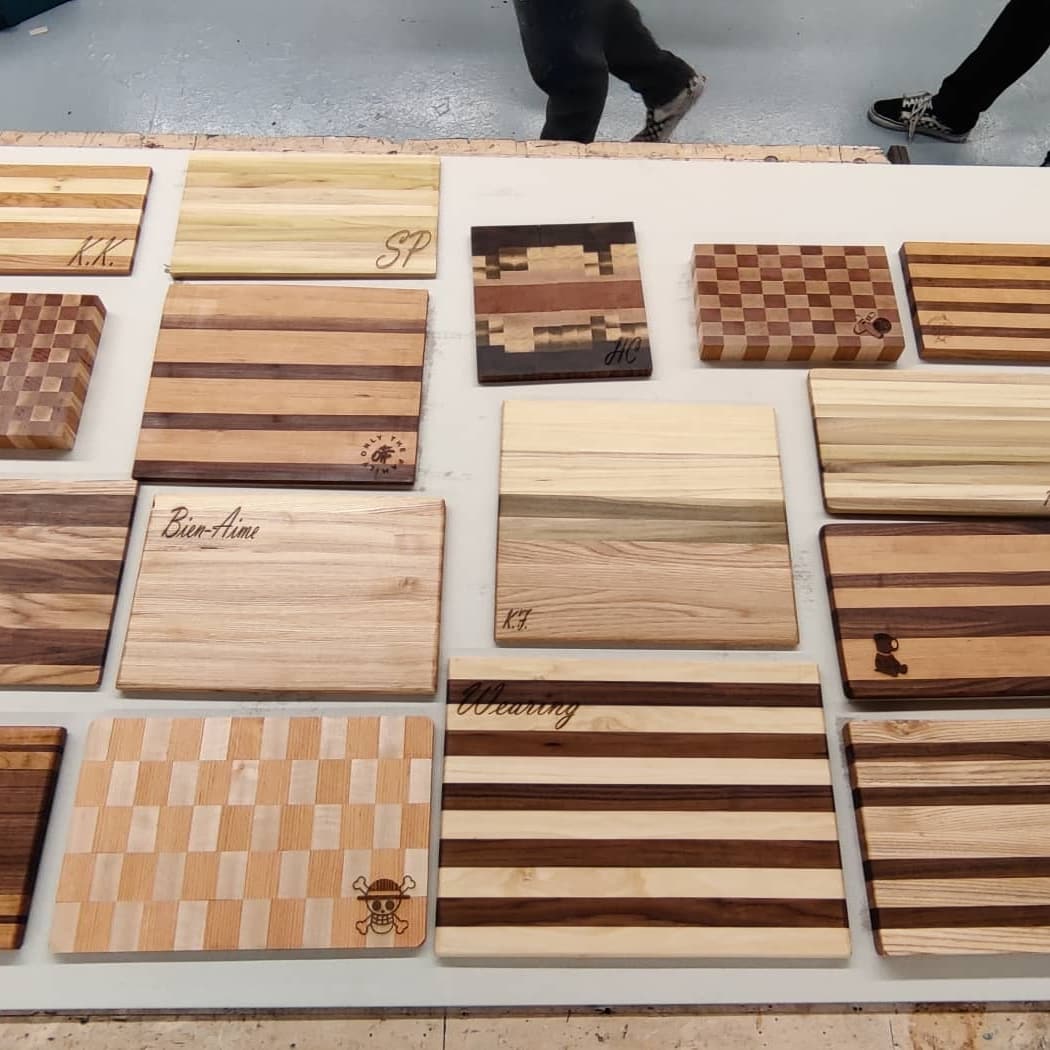 woteched's tweet photo. High quality craftsmanship from our woodworking students on their cutting board project! @woschools https://t.co/hgnXKr1TTA
