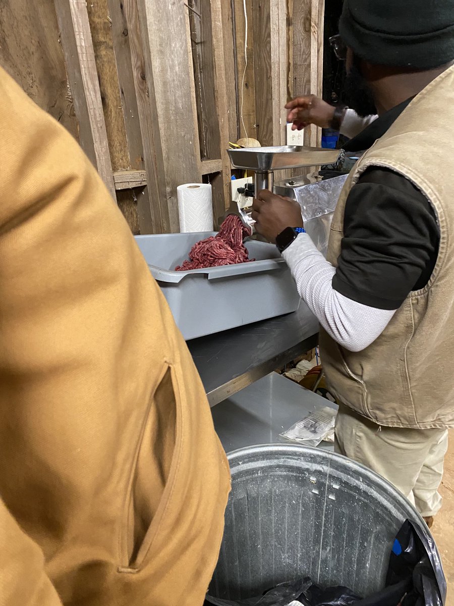 Veronic00304139's tweet photo. Ground Deer and Grilled 🦌! ⁦@TravesHyman⁩ ⁦@Creekside_High⁩ ⁦@creekside_cti⁩ ⁦@parents4edu_SF⁩ ⁦@maggie_a_lee⁩ https://t.co/ZokdKAy3rD