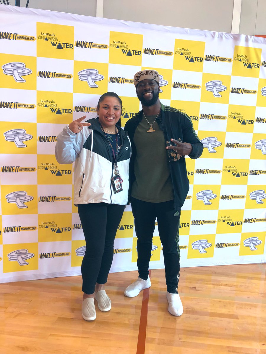 Mrscoach_cossey's tweet photo. Shout out to @SaulPaul  coming out to the NGC today and inspiring our students 💯💪🏽 #makeitmovement #bealeader https://t.co/jNE808mOOg