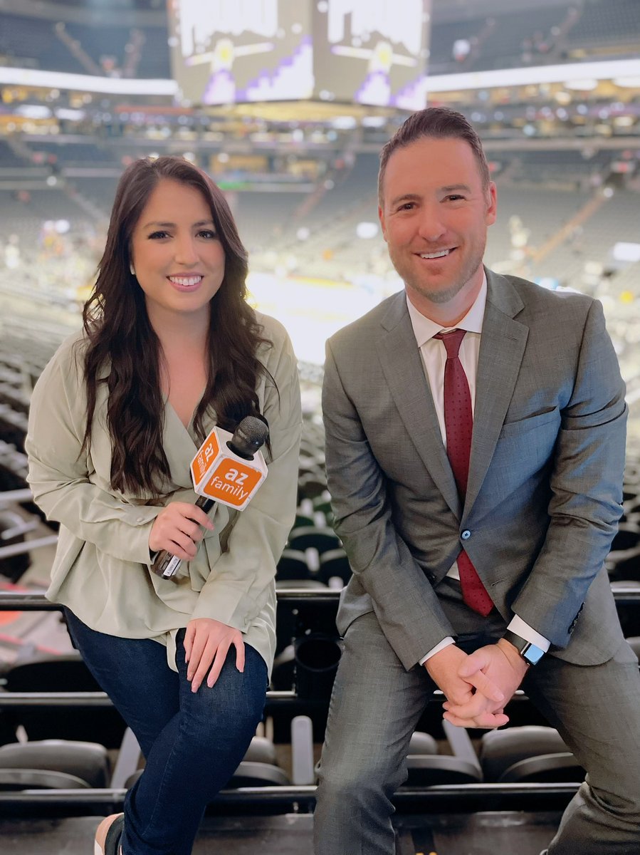 Julia Lopez on X: Not a bad TV debut with @azfamily! The top two NBA teams  facing each other tonight. @warriors (18-2) vs. @Suns (17-3)… doesn't get  much better than this. So