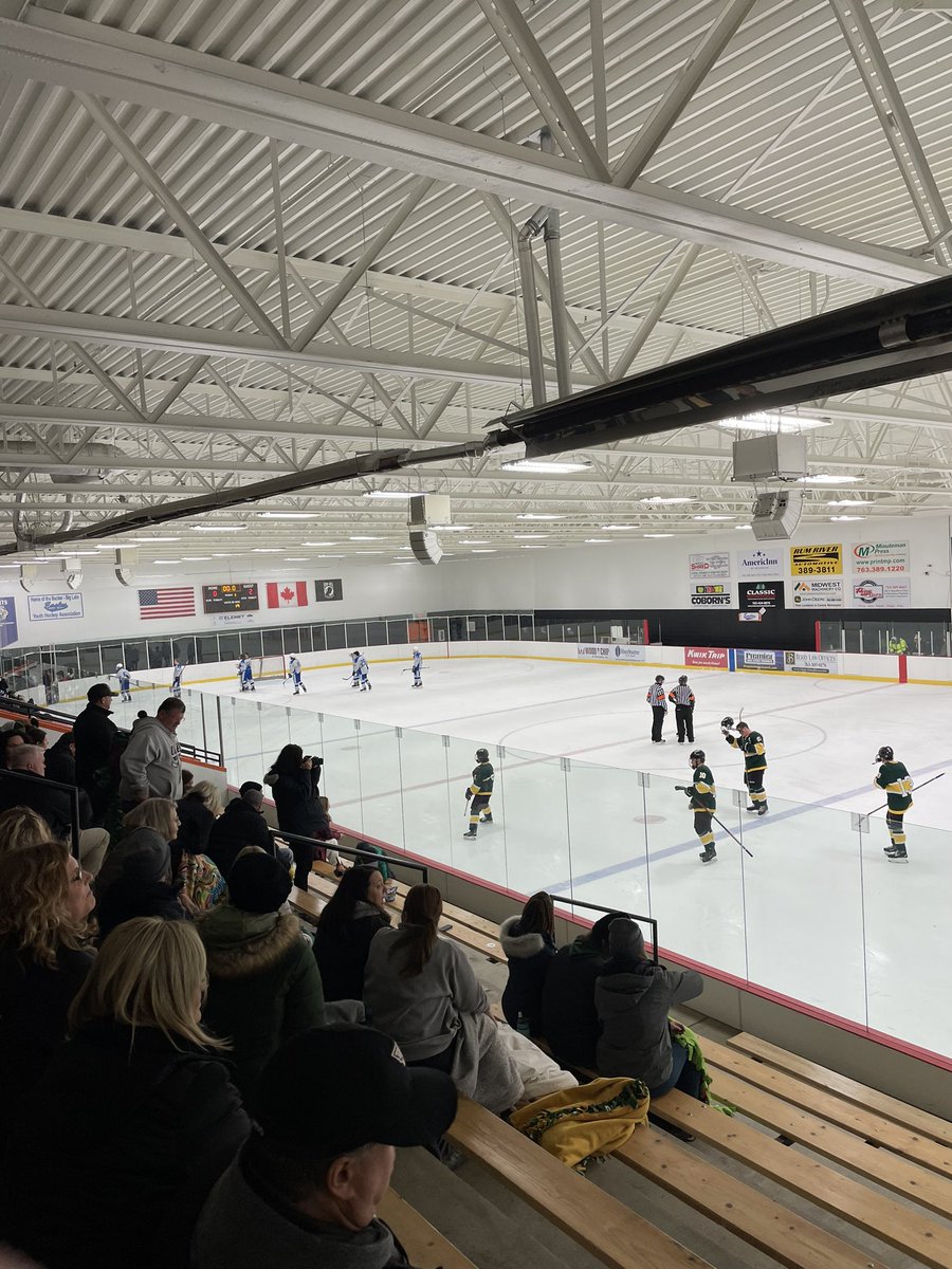 SAUK RAPIDS HOCKEY tweet media