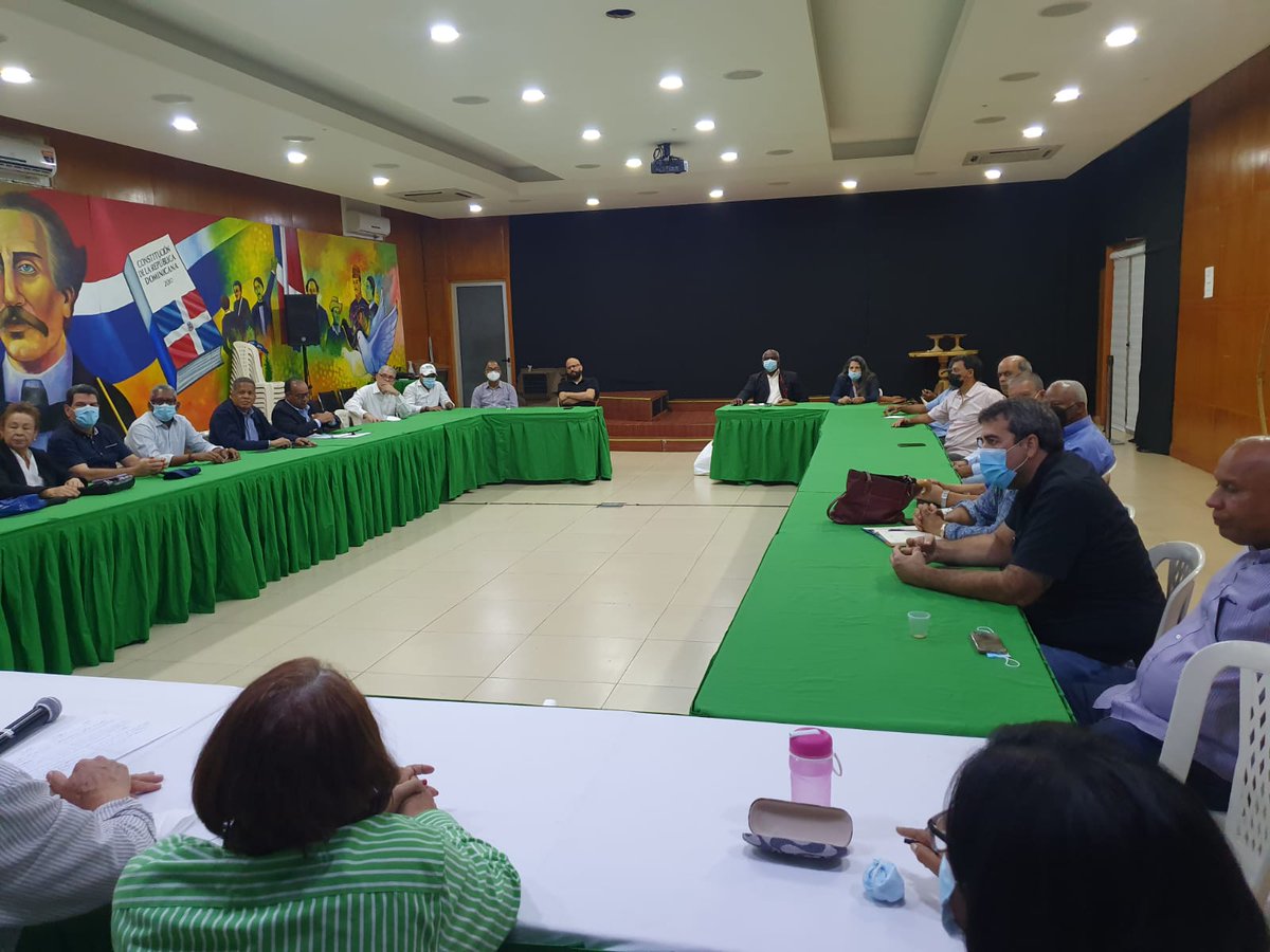 LaRedHabla's tweet photo. Escuela de Formación Digital C1 FP-DN. @Daniel_Beltre @TodosJuntosSom1
 
Cada miércoles :
Alfabetizacion digital de 6:45 PM a 8:15 PM.Totalmente GRATIS.*

Local Meta Salud. 
C/ Benito Moncion casi esquina Independencia. Gazcue. 

Leonel Fernández Presidente
ÚNETE 158/234-2024 https://t.co/aRwvOcoMPw