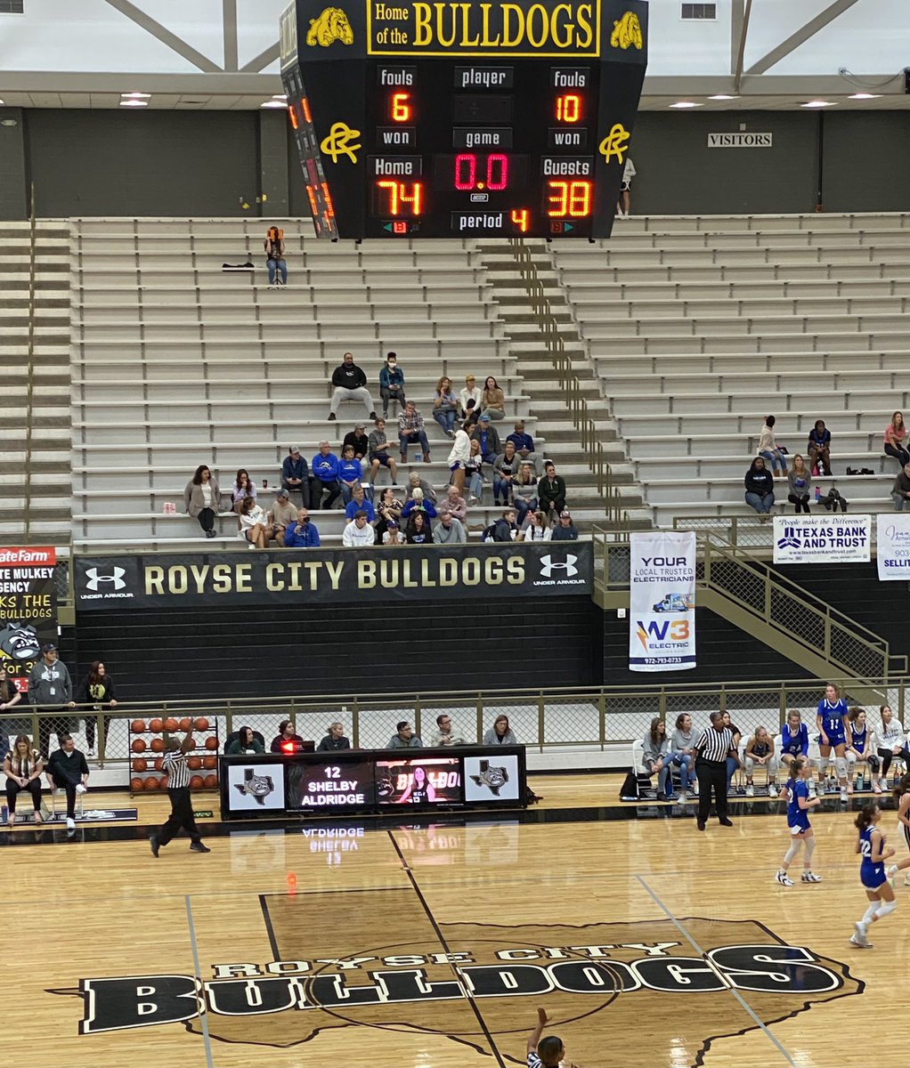 Your Lady Bulldog Basketball team were victorious over the Dallas Thunder tonight.  Great job, ladies and coaches!  🏀🐾💛🖤<a href="/RoyseCityISD/">Royse City ISD</a> <a href="/RoyseCityGBB/">Royse City Girls Basketball</a> <a href="/RoyseCityHS/">Royse City HS</a>
