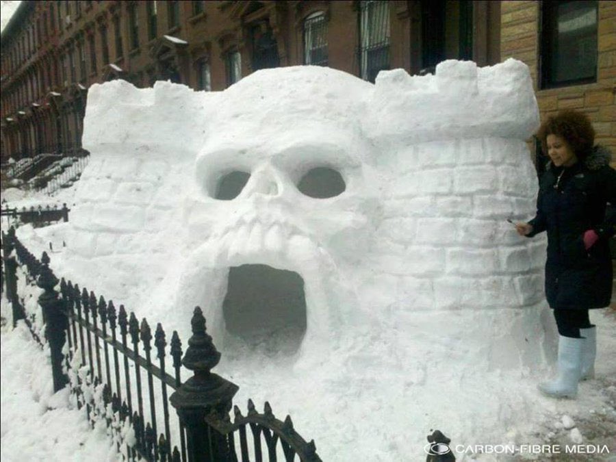 I can't wait until it snows because when it does, I'm totally doing this.🤘 #SnowDay #CastleGrayskull #MOTU #AddictedToMOTU #GreatestToysEverMade #GreatestFranchiseInTheUniverse
