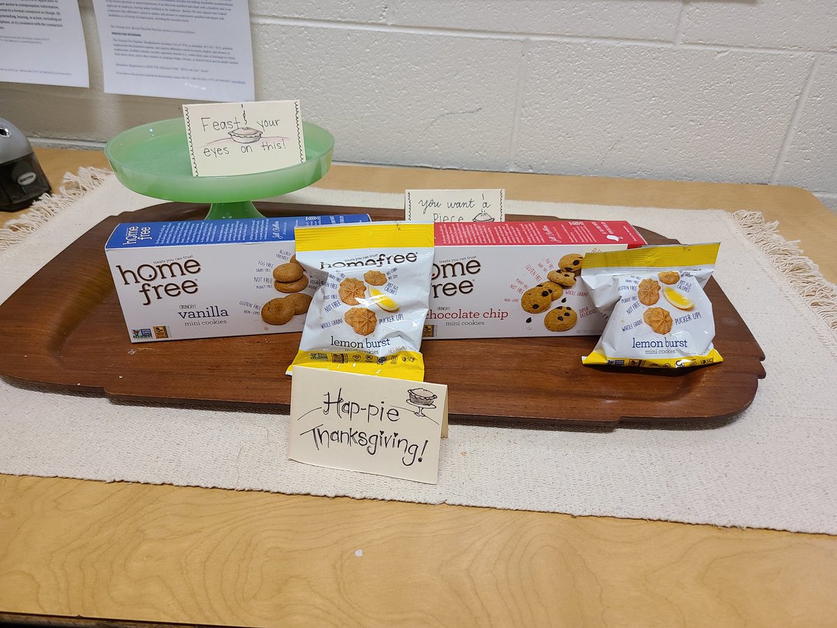 Fish81536's tweet photo. 2 parties on the same day! Work/family
Thank you @Tryazon for allowing us to try these delicious #Homefreetreats #cookies #soyfree #nutrients #vegan #glutenfree #allergenfriendly #healthycookieparty https://t.co/mATA7RWuEO