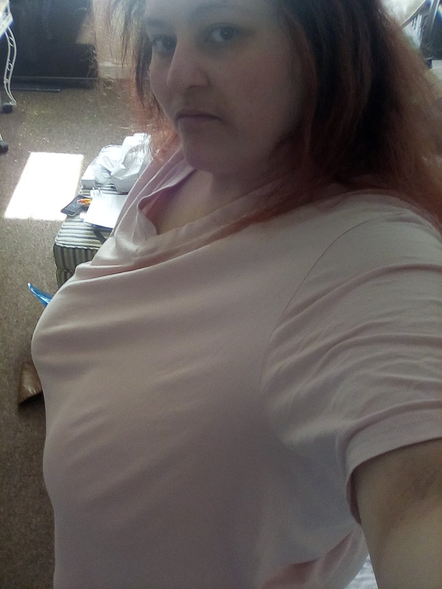 JoannaW39172477's tweet image. (08/06/2021)

Love these!! I'm a shorts kinda girl. My Favourite Colour!!

#Pjs #Pink #PinkPjs #Clothing #NighttimeClothing #PinkClothing #MyFavouriteColour

📷 🤳🏻 💗 👕 🩳 🙂 😁 ❤️