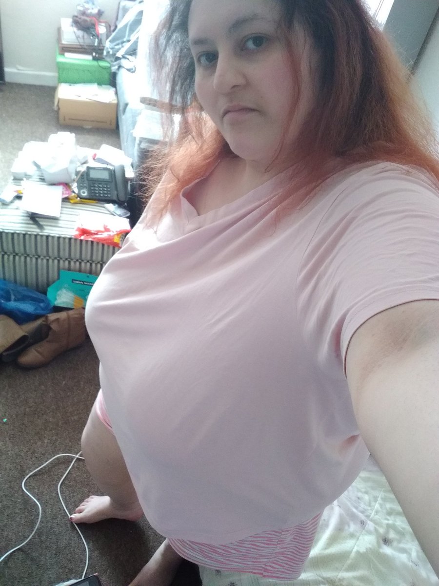 JoannaW39172477's tweet image. (08/06/2021)

Love these!! I'm a shorts kinda girl. My Favourite Colour!!

#Pjs #Pink #PinkPjs #Clothing #NighttimeClothing #PinkClothing #MyFavouriteColour

📷 🤳🏻 💗 👕 🩳 🙂 😁 ❤️