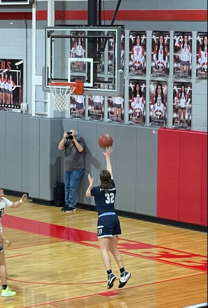 🏀LadyJags up at half 27-13🏀