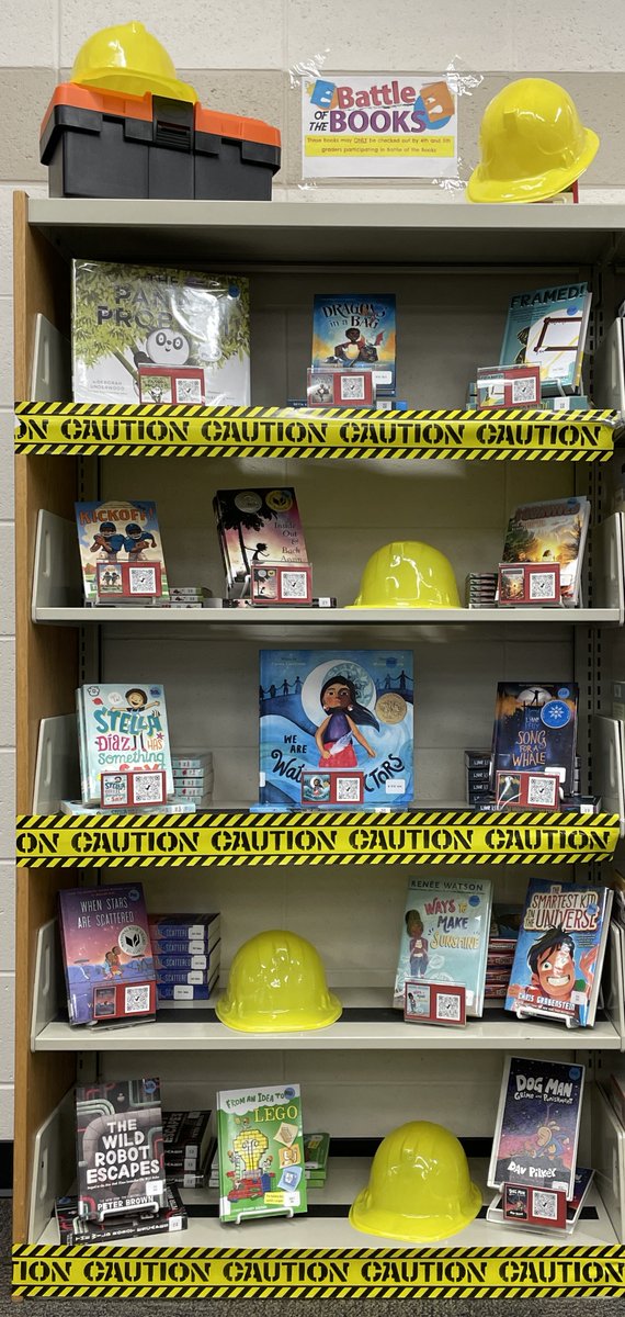 PCSD_GBlibrary's tweet photo. Today's Reveal...This year's #BattleOfTheBooks📚🥊 selections! Check out the teasers 🔗https://t.co/7MJtKR1FgX Ready to participate @PCSD_GB 4th/5th graders? Want more information? Check out the blog page:
https://t.co/iuNPZN37vs #RaiderStrong @WemtaOnline https://t.co/23zeobodU2