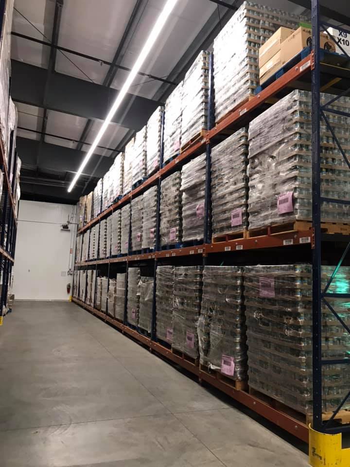 WyomingFoodBank's tweet photo. Our TEFAP program filling in our warehouse shelves! Good to see our racks filling in with food for Wyoming!
#FeedingWyoming #hopeonthetable #fighthunger https://t.co/rQal1KdJvM