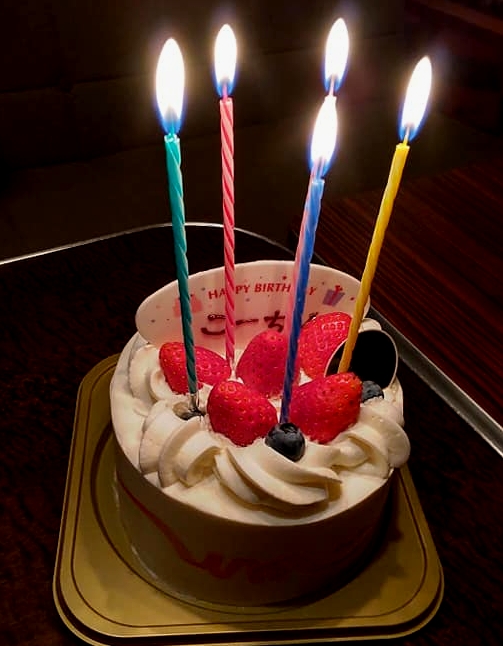 Roxette_Cafe's tweet photo. 今年もあと一ヶ月
めちゃくちゃな一年やったけど
この一週間はおだやかに過ごせたよ
皆様ありがとう。

来年はメンバー揃えてライブを！

ギター、ワクチン、マネー、北九州、パーマ屋、
話は山程～今度会ったらまた。 https://t.co/6sGM5HikMw
