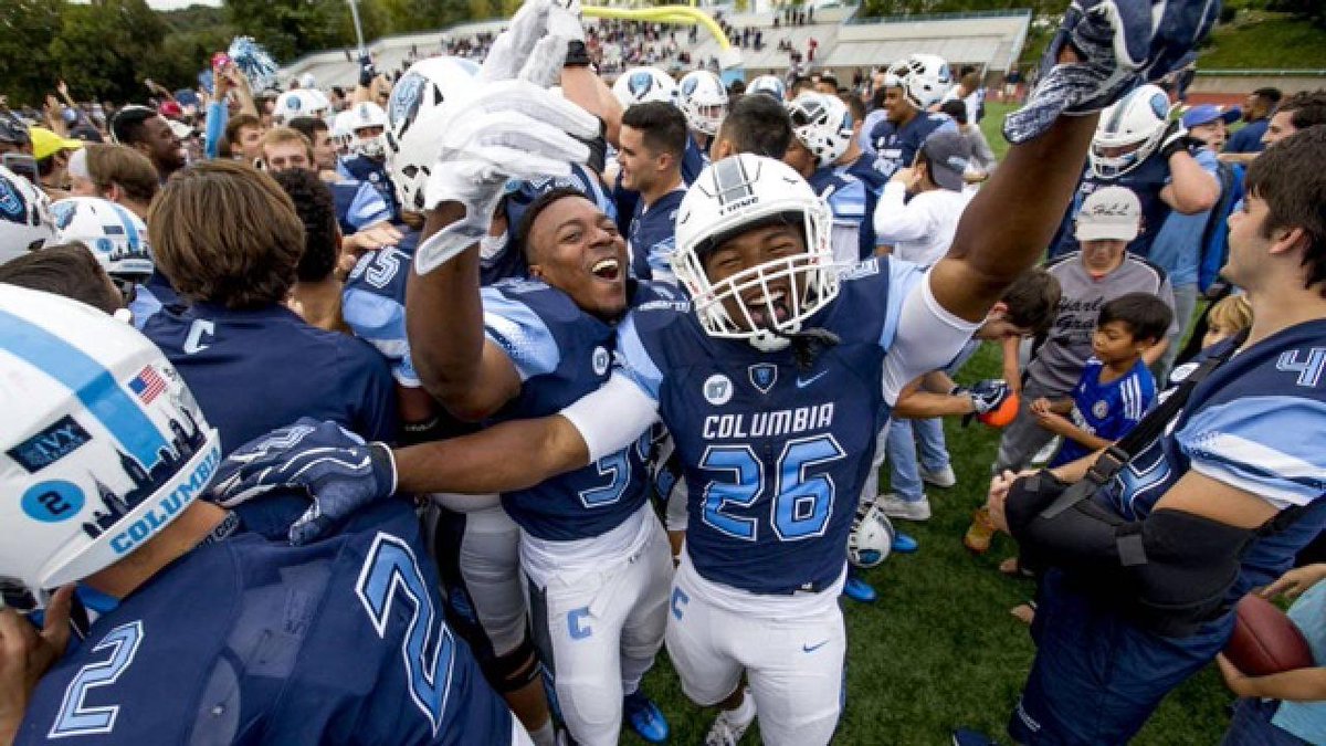 SchmidtkeIsaiah's tweet photo. #AGTG After a great in-home visit with @coachjtaylorjr, I am BLESSED to have received an offer from Columbia University💙🤍 @BSublet @BMFMoats @FriarFootball https://t.co/qv551YYhFA