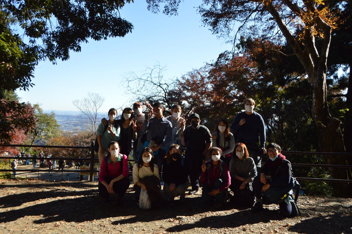 We're back with another successful Coto Community Hiking Event! Thank you everyone for joining us on a hike to Mt. Takao last week. 🍁 🏔 We had a great time looking at the momiji (and we even saw Mt Fuji)!

#momiji #hikingevent