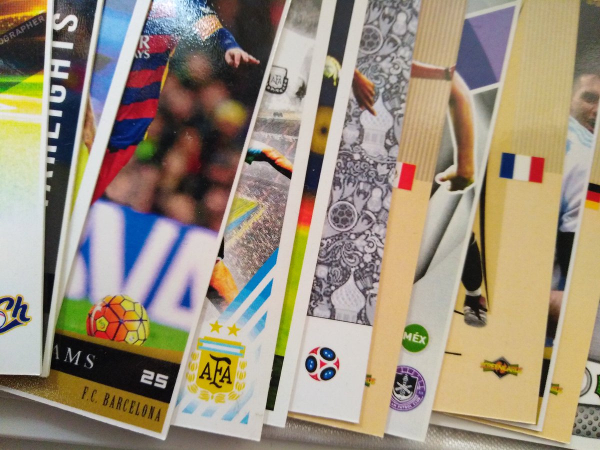 Screencards's tweet photo. Variedad de cards disponibles. #TarjetasDeColección #Collectors #ScreencardsWorld #SomosColeccionistas https://t.co/y8k6TPjpcX