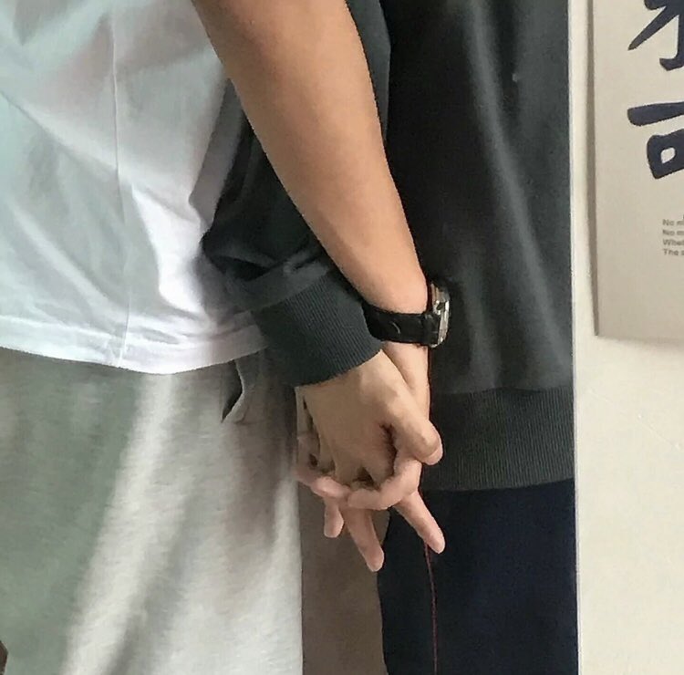 arcticnaka95's tweet image. 🤍 – Te apresentando flores que florescem no inverno.