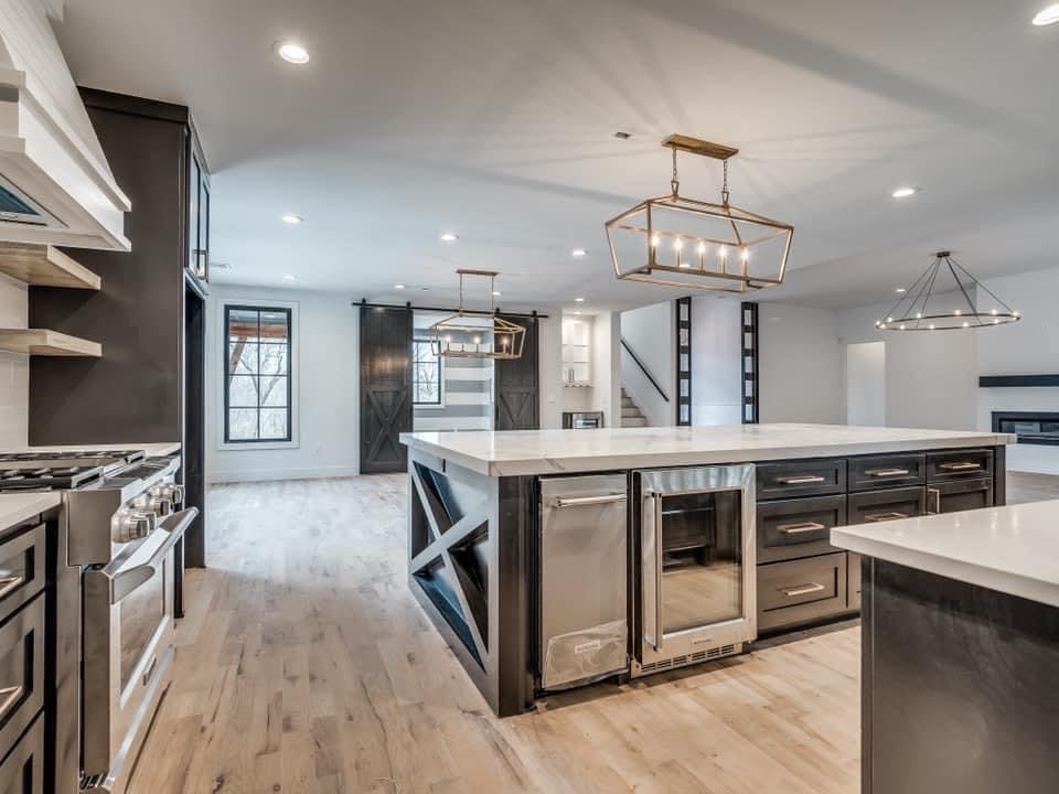 Barndominium & Farmhouses tweet media