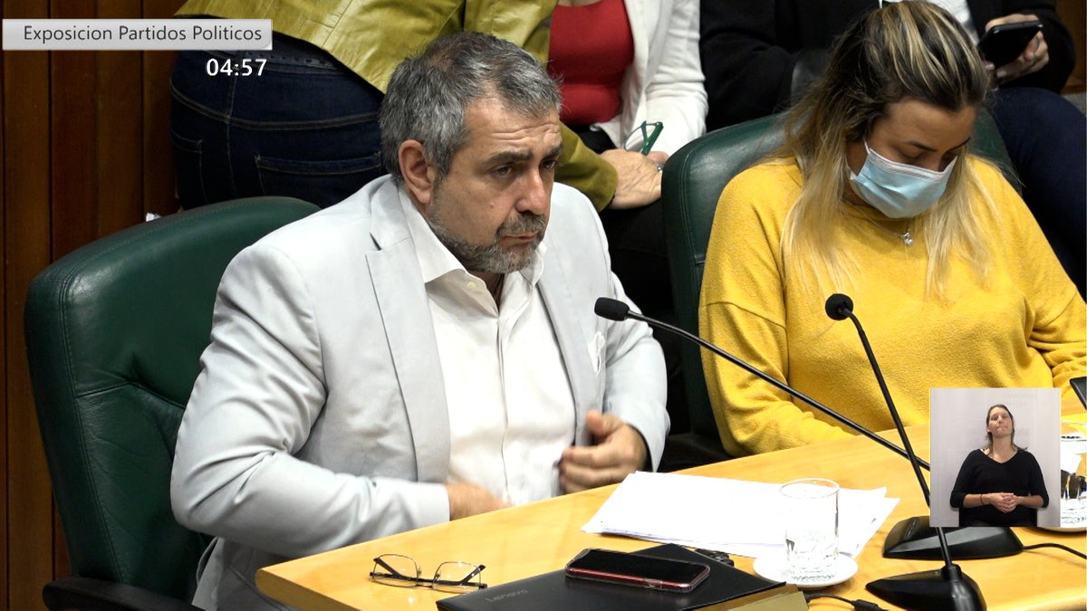 Debate por la LUC; señalan artículos que, sí se derogan, atentarán contra libertades. El edil, Alexandro Infante, dijo que en la LEY hay puntos a destacar que el PIT CNT y el Frente Amplio buscan derogar.--> facebook.com/juntamaldonado… #JDM