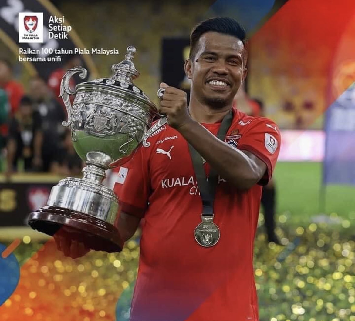 HRHJohorII's tweet photo. Not a good result for us, but I’m happy for this man. An amazing journey. Thank you for Inspiring. Rest well Legend🙏🏼. https://t.co/tID5iMUcpi